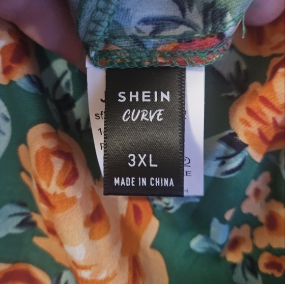 Shein Floral Jumpsuit Women's Size 3XL - Picture 4 of 6